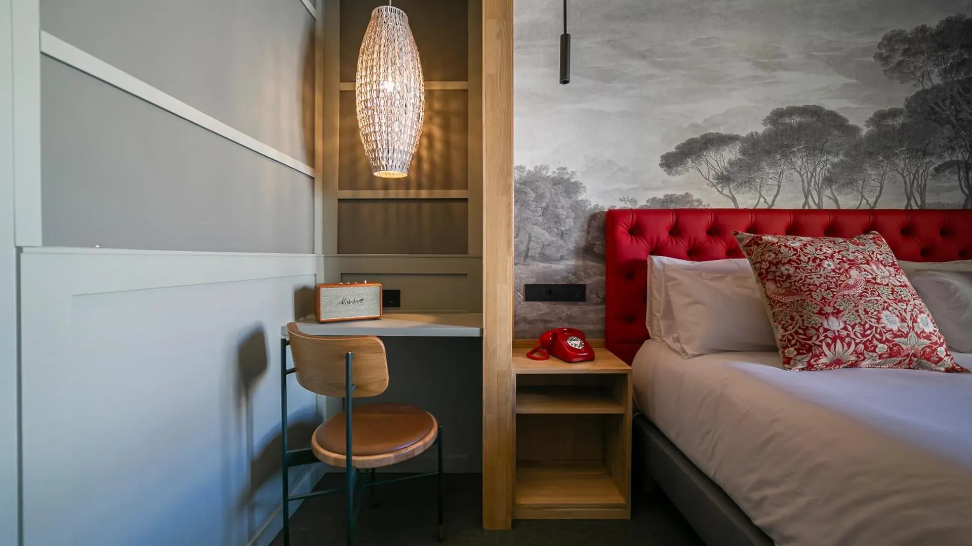 Hotel La Pau 4 Sup Барселона 4*,