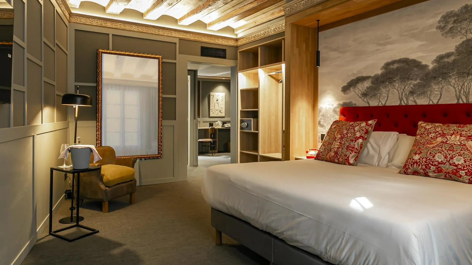 Hotel La Pau 4 Sup Барселона
